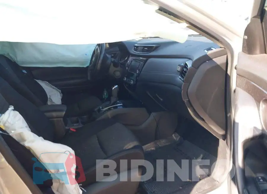 JN8AT2MT8KW505459 Photo# 5