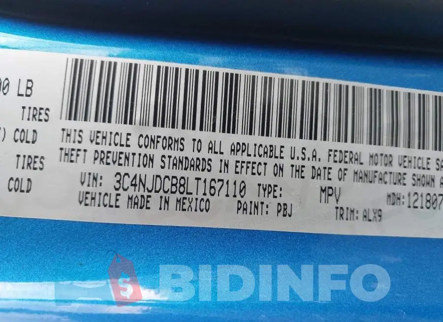 3C4NJDCB8LT167110 Photo# 9