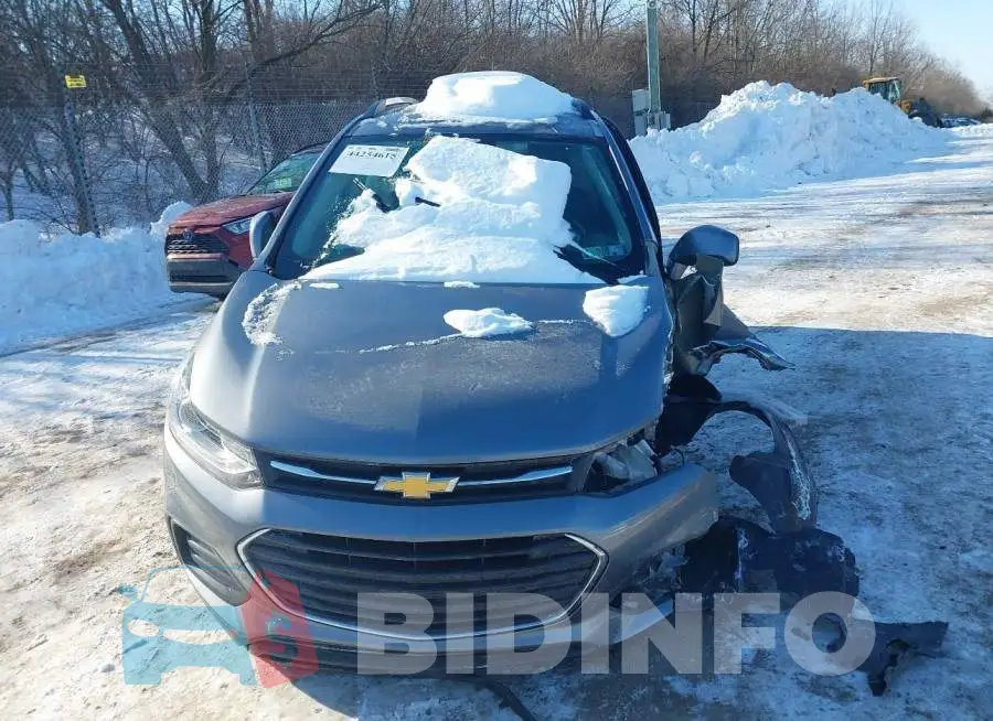 3GNCJLSB2LL321322 Photo# 12