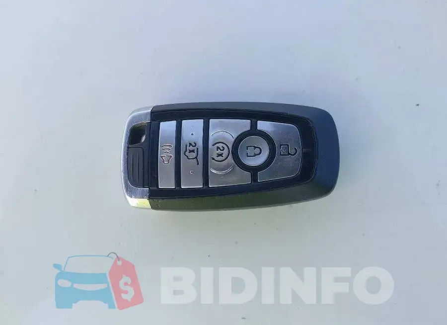 1FMCU9H68MUA65767 Photo# 11