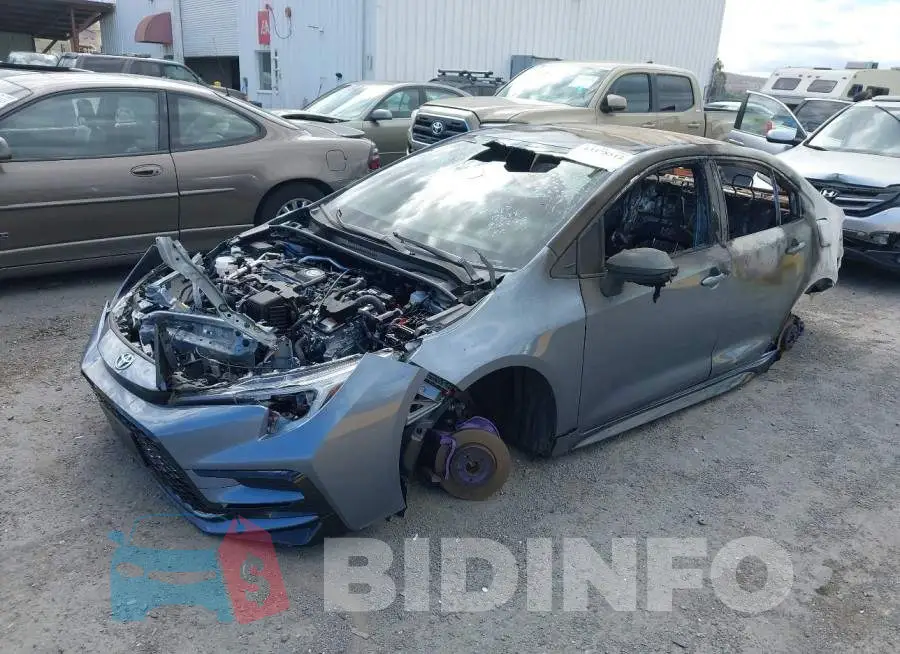 JTDBCMFE2R3060741 Photo# 2