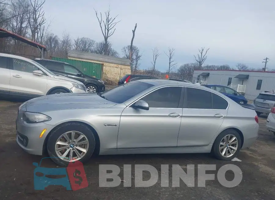 WBA5A7C53GG643055 Photo# 14