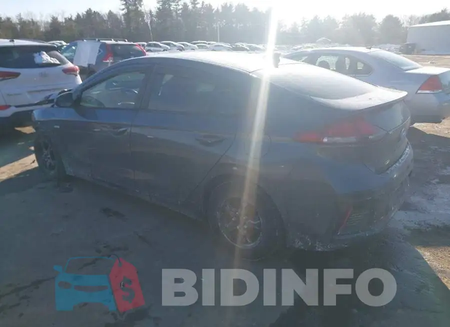 KMHC65LC1KU168316 Photo# 3