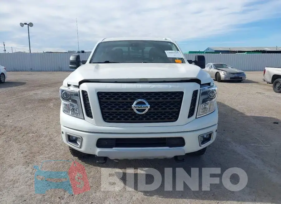 1N6BA1F42JN519851 Photo# 12