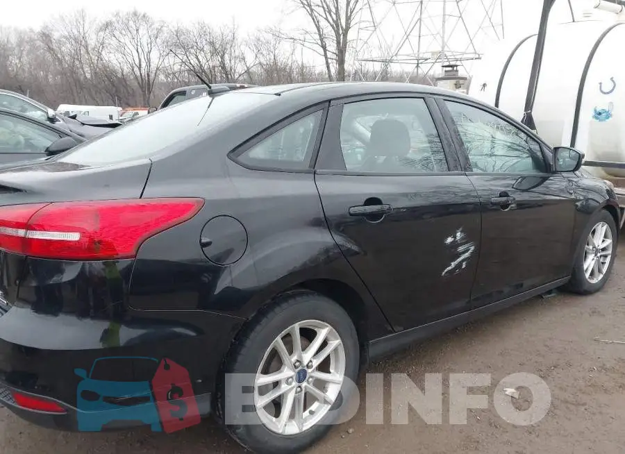 1FADP3F22GL208192 Photo# 17