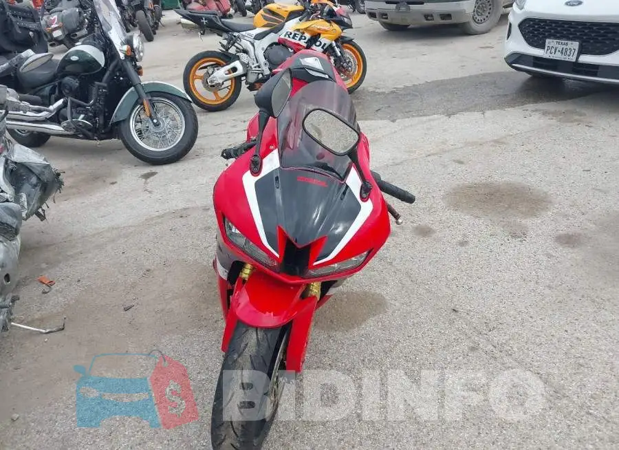 JH2PC40J3MK700134 Photo# 5