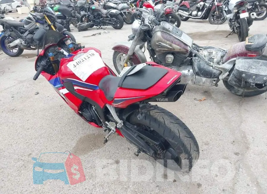JH2PC40J3MK700134 Photo# 3