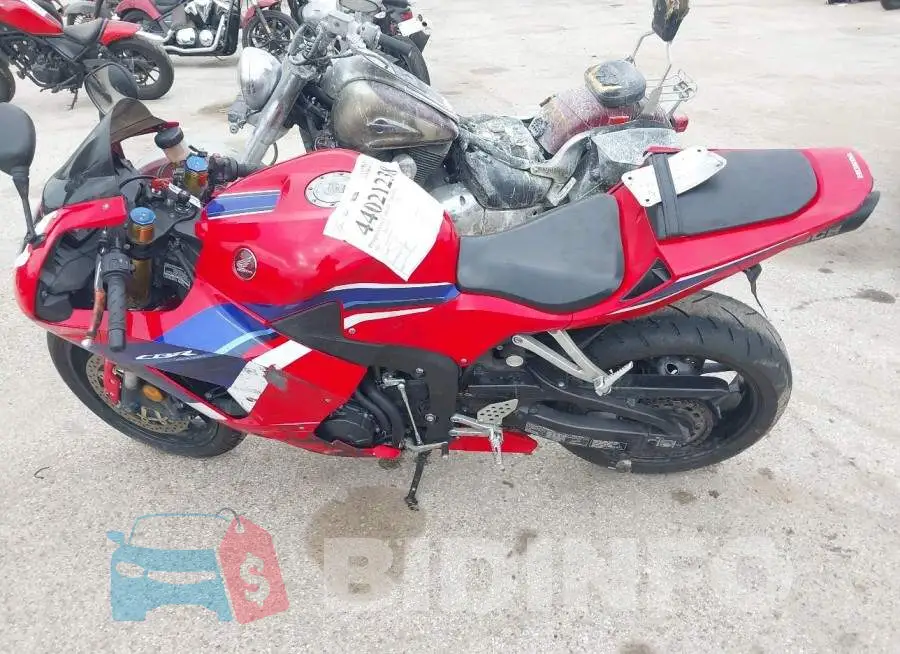 JH2PC40J3MK700134 Photo# 13