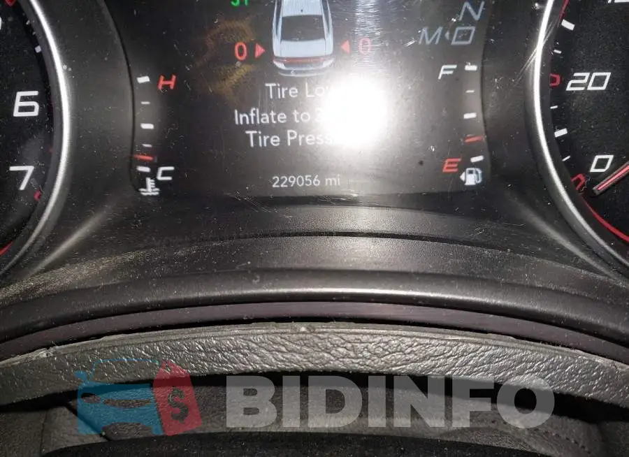 2C3CDXBG5GH108838 Photo# 16