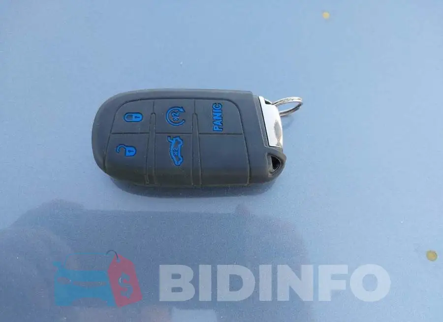 2C3CDXGJ1MH679016 Photo# 11