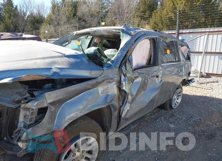 1GNSKBKC8LR154484 Photo# 13