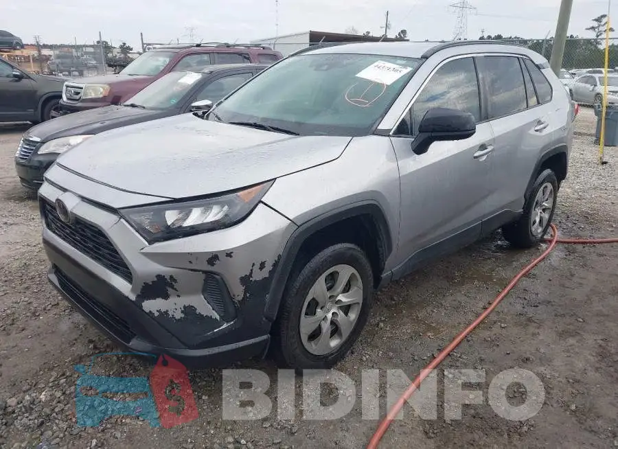 2T3F1RFV8KW030165 Photo# 2
