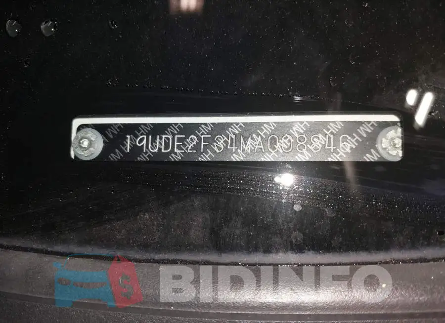 19UDE2F34MA008846 Photo# 18