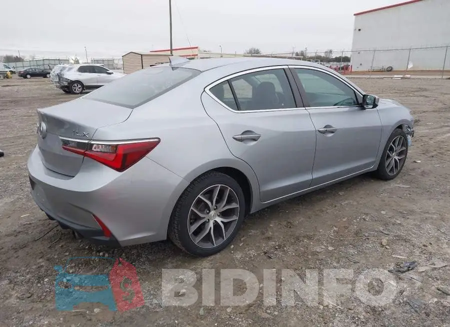 19UDE2F77MA006415 Photo# 4