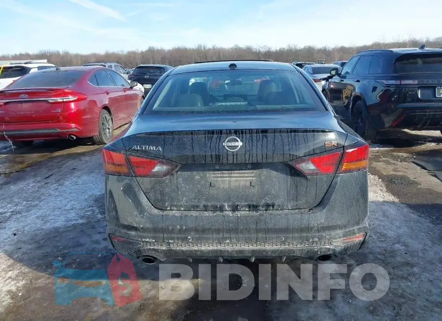 1N4BL4CV3RN401451 Photo# 16