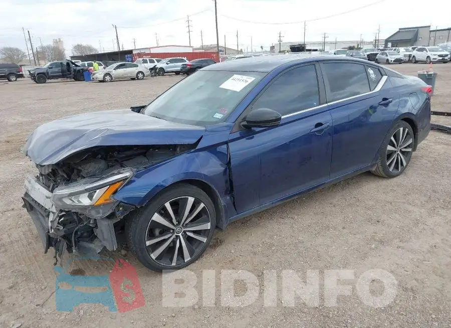 1N4BL4CV7KC103888 Photo# 2