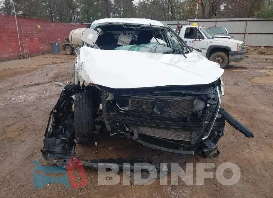 5N1BT3BA3PC747362 Photo# 6