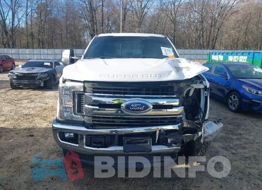 1FT7W2BT2HEF42313 Photo# 12