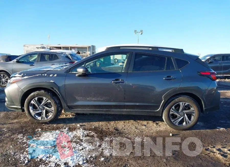 JF2GUADC5RH213913 Photo# 14