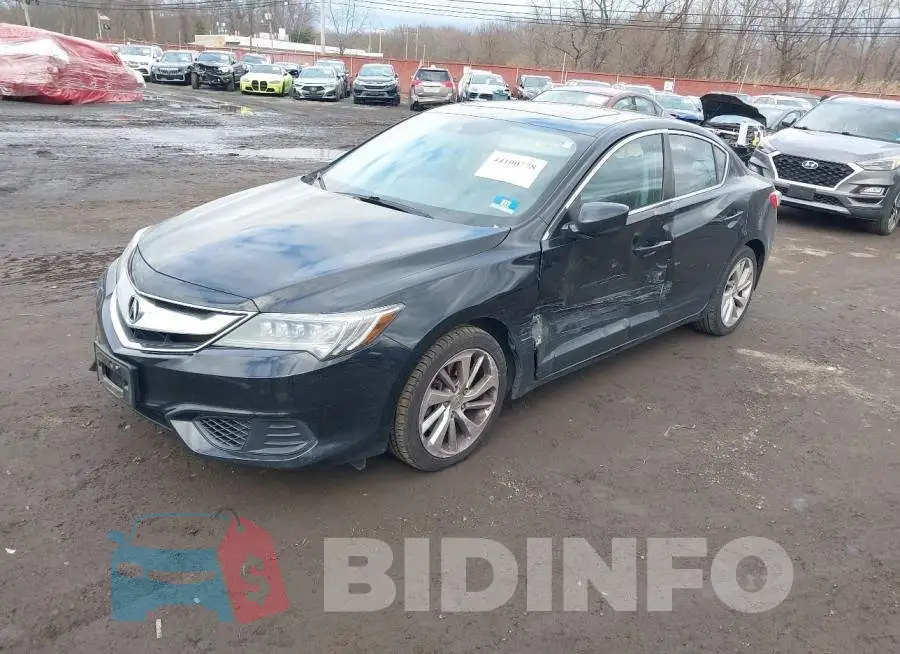 19UDE2F75JA010121 Photo# 2