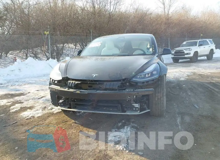 5YJ3E1EB9NF118846 Photo# 6