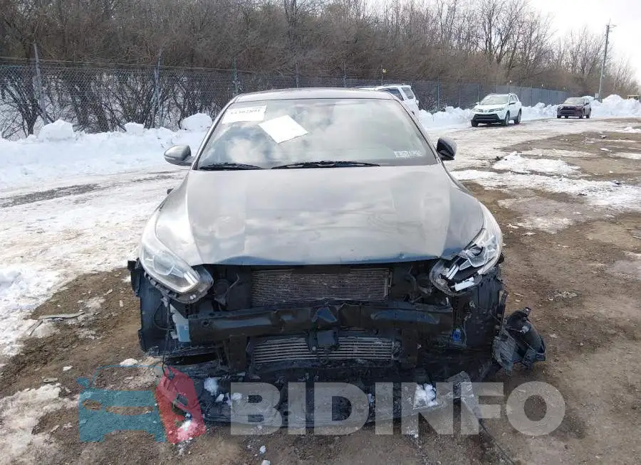 3KPF44AC4ME325522 Photo# 13