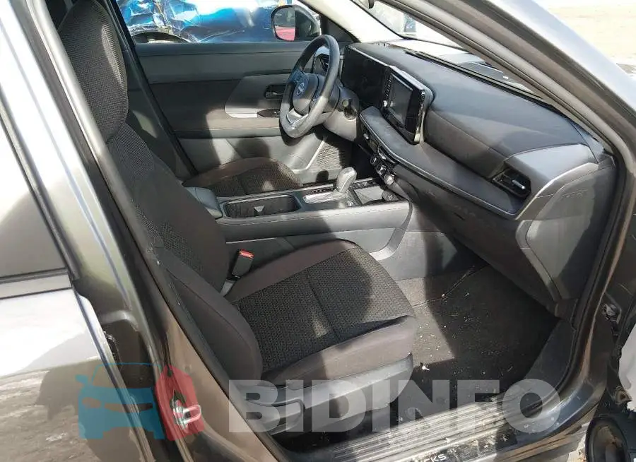 3N8AP6BB7SL332268 Photo# 5