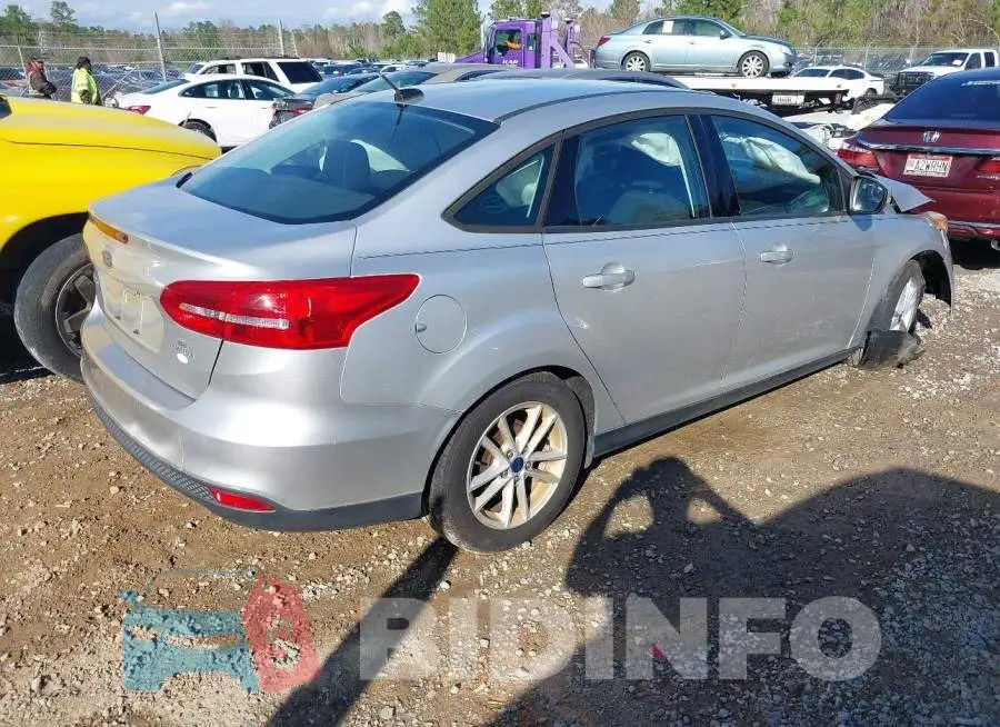 1FADP3F20HL266142 Photo# 4