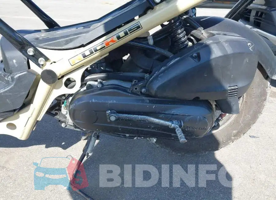 JH2AF581XPK101470 Photo# 9