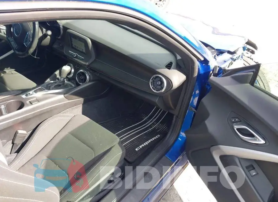 1G1FB1RX8J0106054 Photo# 5