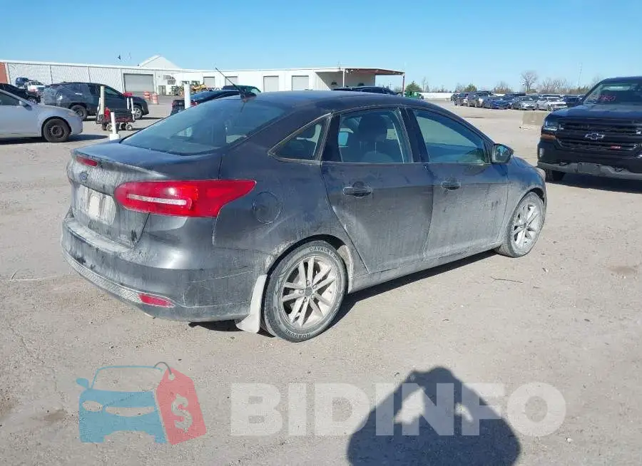 1FADP3F26GL267603 Photo# 4