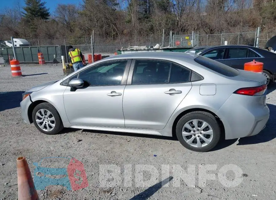 5YFEPMAE1NP333825 Photo# 14