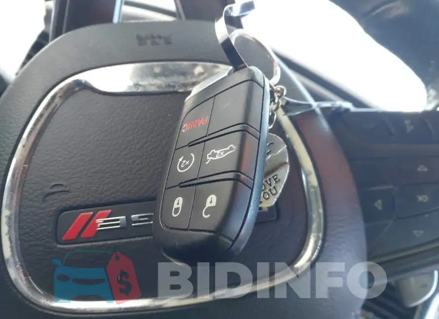 2C3CDXJG6KH577298 Photo# 11