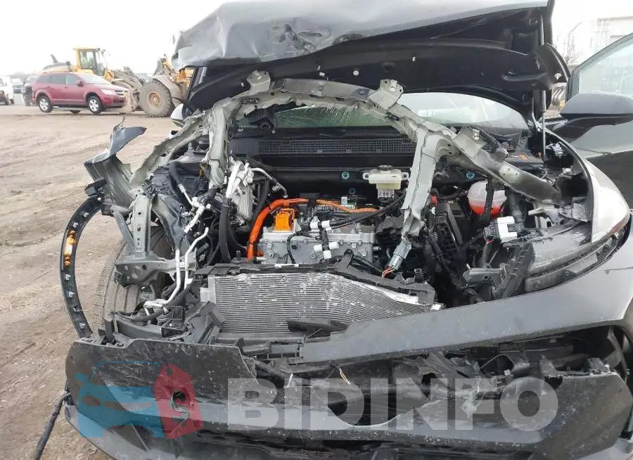 3GN7DNRP3RS225204 Photo# 6