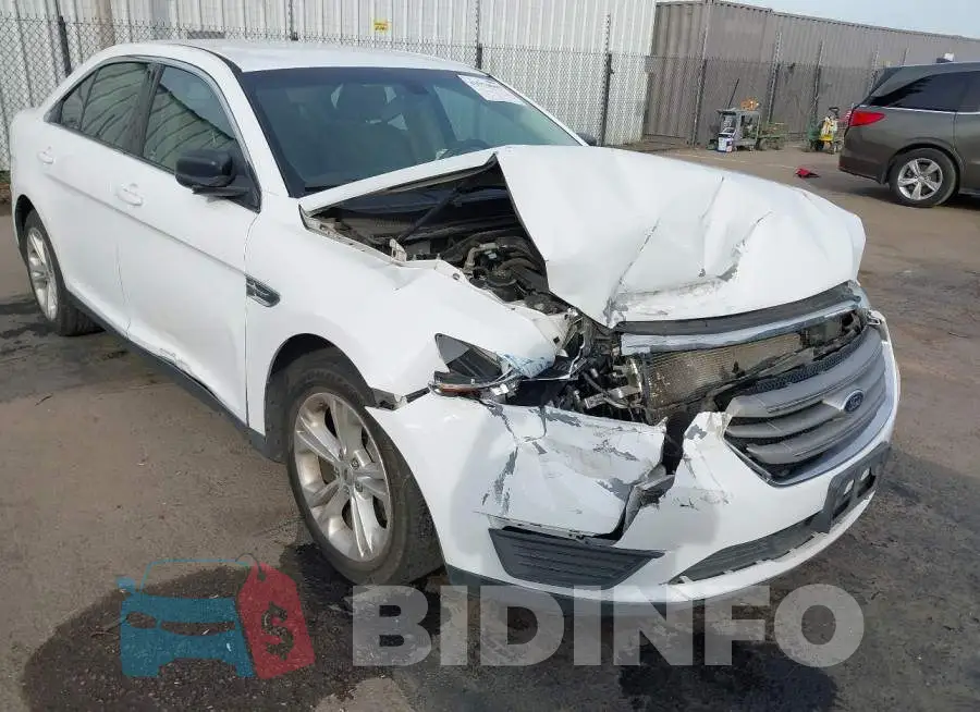 1FAHP2D81GG102862 Photo# 17