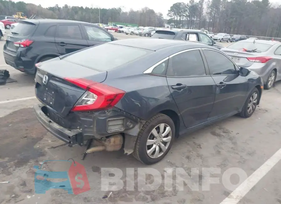 19XFC2F60KE035883 Photo# 4