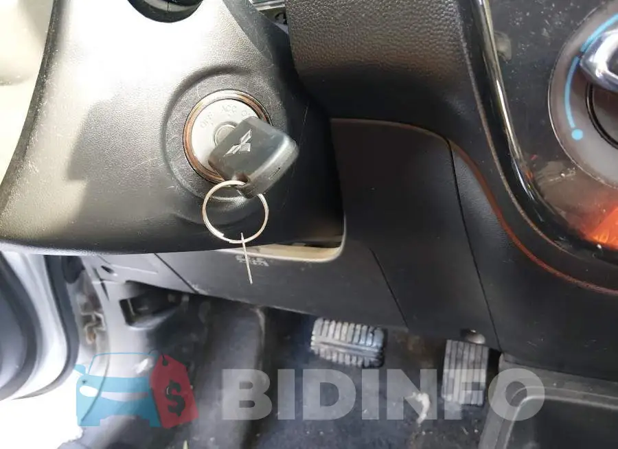 ML32F3FJ4HHF11321 Photo# 11