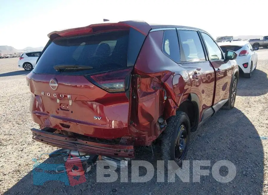 5N1BT3BA2PC926914 Photo# 4