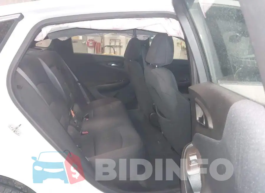 1G1ZD5ST2PF160476 Photo# 8