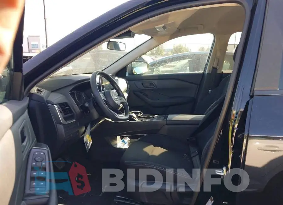 5N1BT3AA8RC734157 Photo# 5