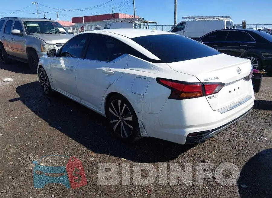 1N4BL4CV1MN350167 Photo# 3