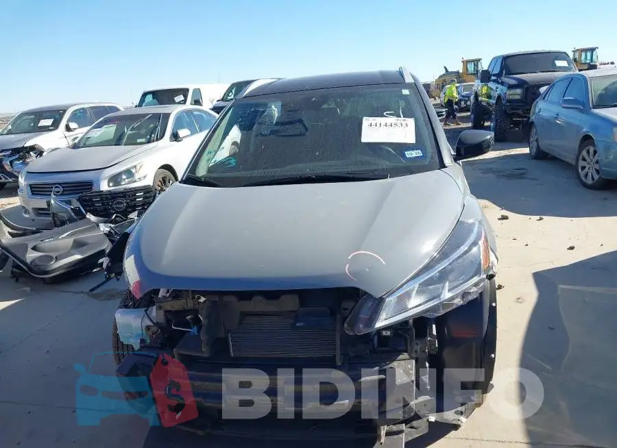 3N1CP5CV4PL534728 Photo# 13