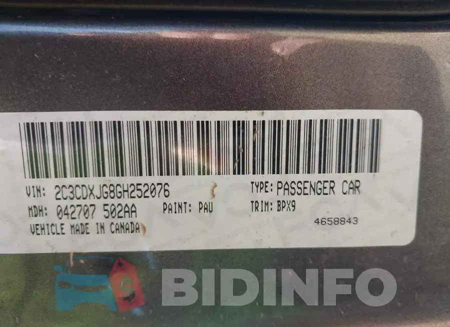 2C3CDXJG8GH252076 Photo# 9