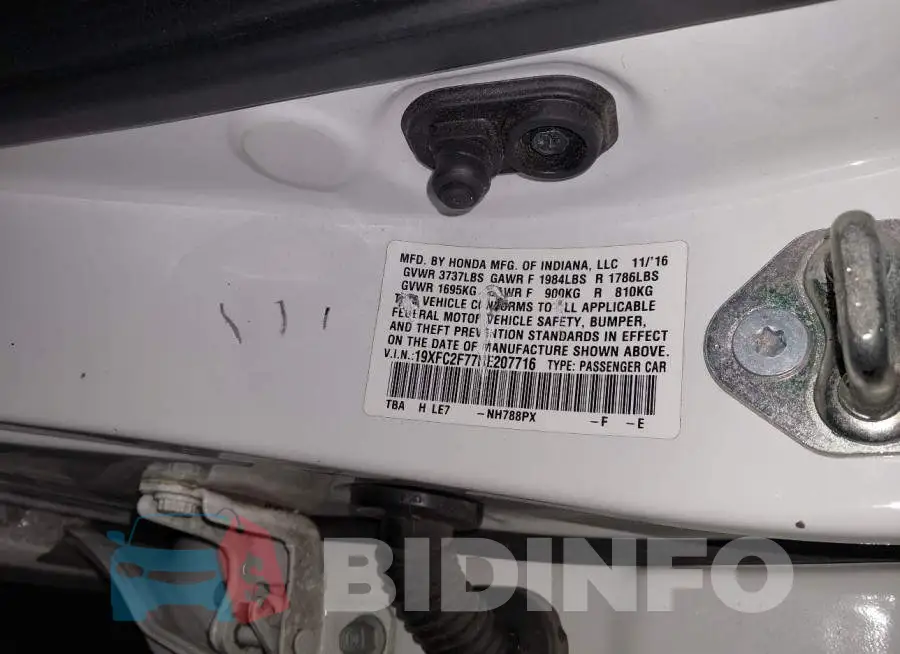 19XFC2F77HE207716 Photo# 9