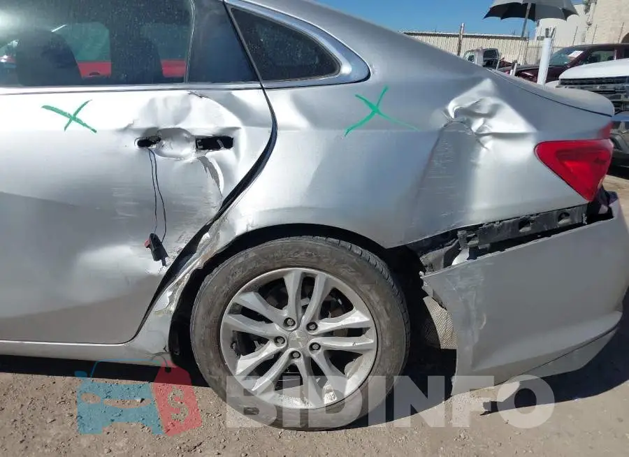 1G1ZD5ST5JF275032 Photo# 6