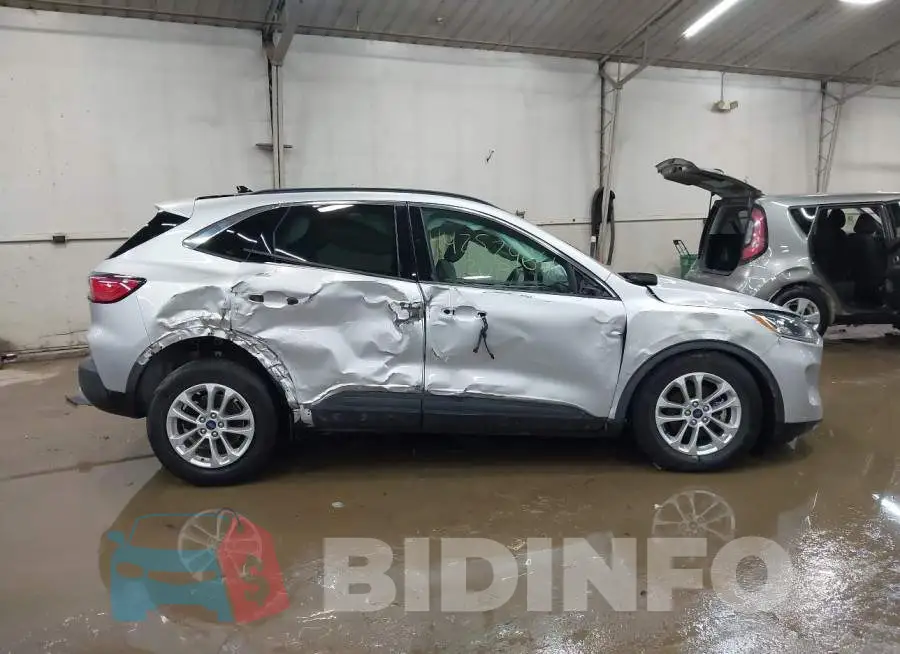 1FMCU9G65LUA50322 Photo# 13