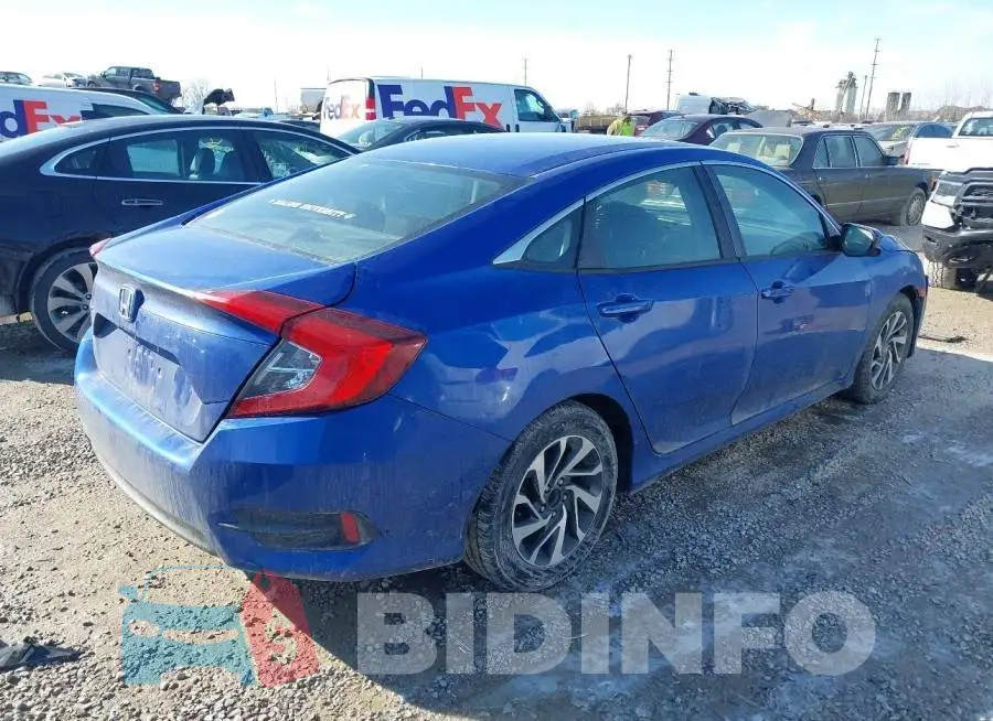 19XFC2F71GE077365 Photo# 4
