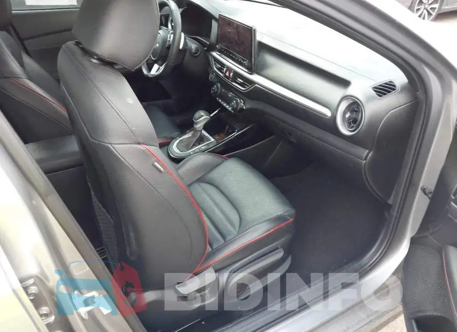3KPF44AC2PE610675 Photo# 5