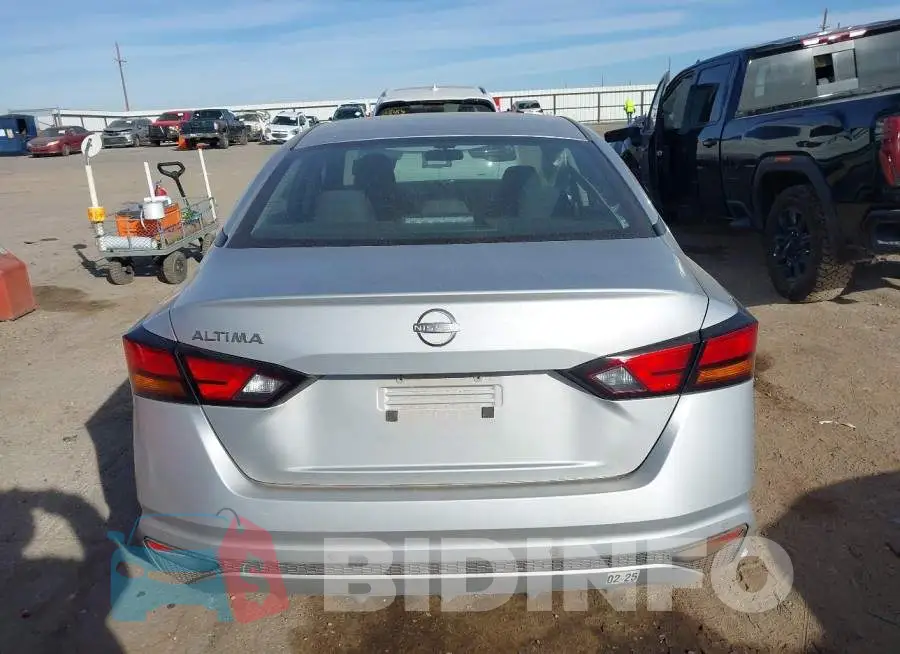 1N4BL4BV1PN349817 Photo# 16