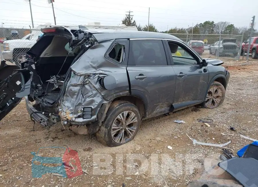 5N1BT3BA8PC805627 Photo# 4